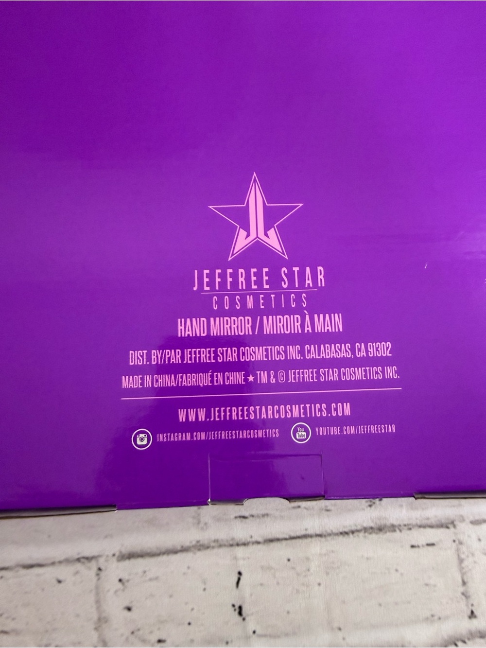 Like new Jeffree Star Cosmetics Lavender Hand Mirror, Blow Pony, with box - Picture 7 of 9
